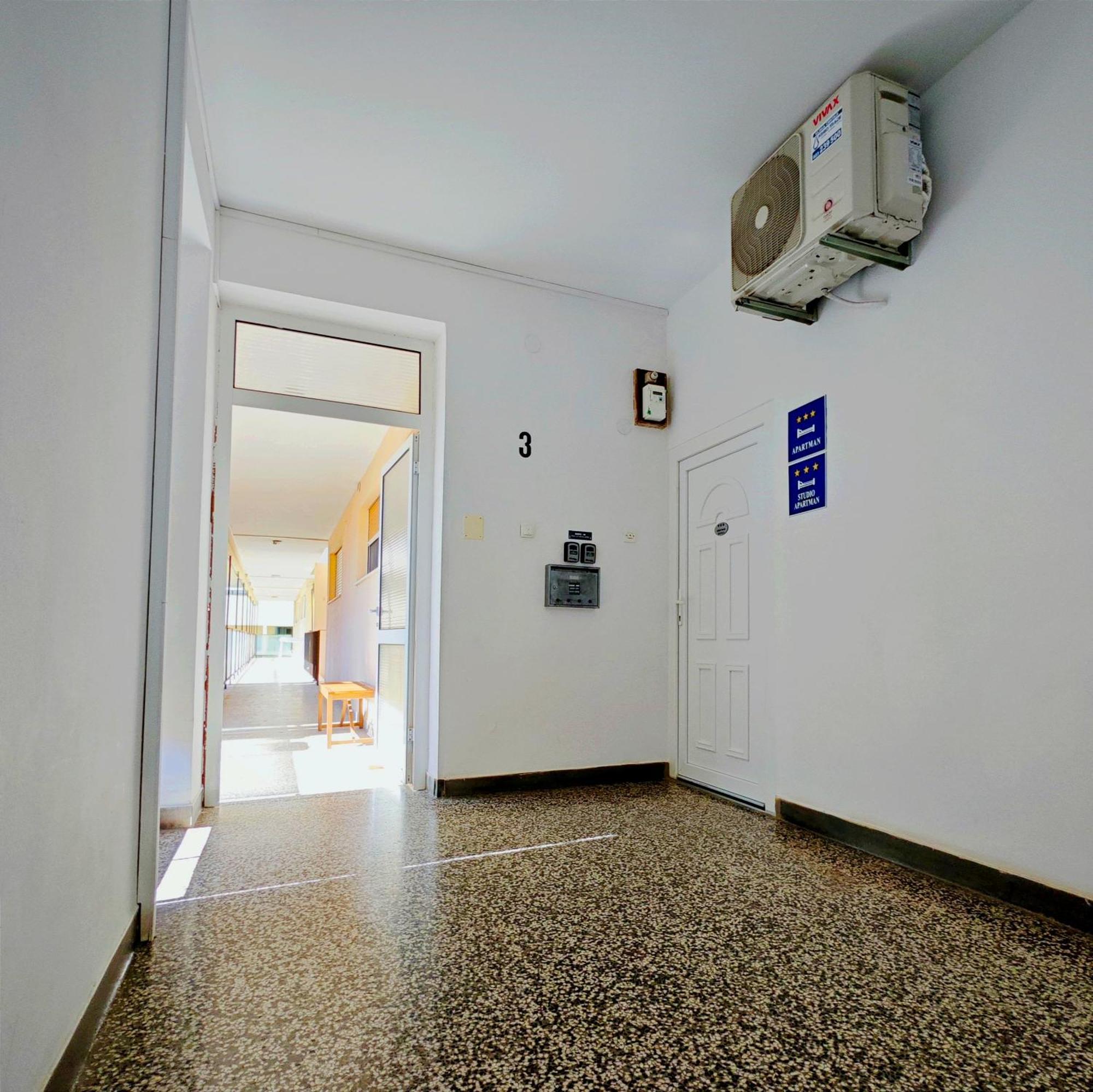 Cozy Old Town Apartment Zadar Exterior foto